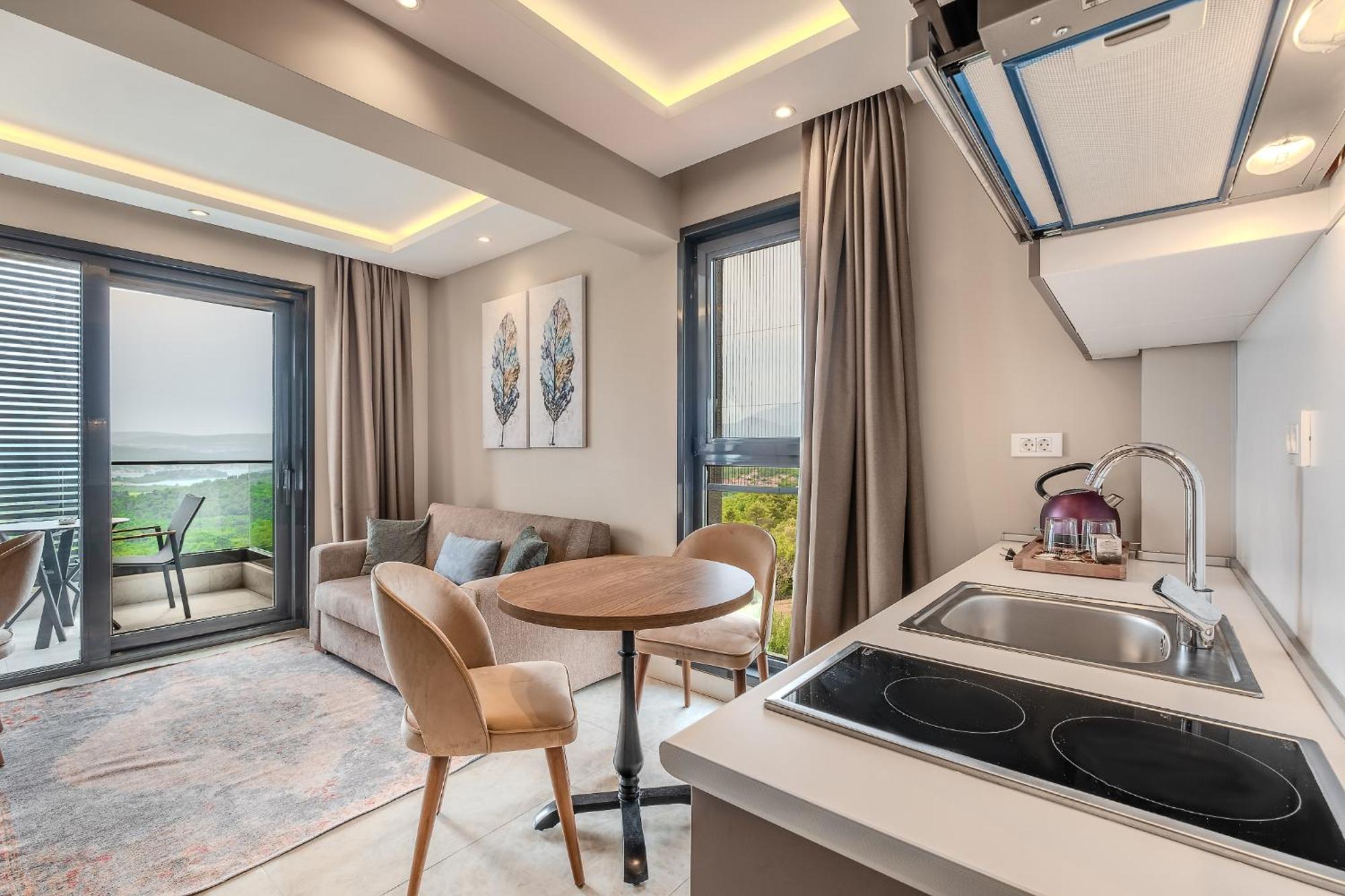 Montenegro Lodge Kavač Rum bild A typical apartment in the complex